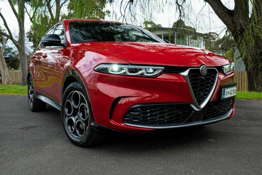 2023 Alfa Romeo Tonale Hybrid Ti 23