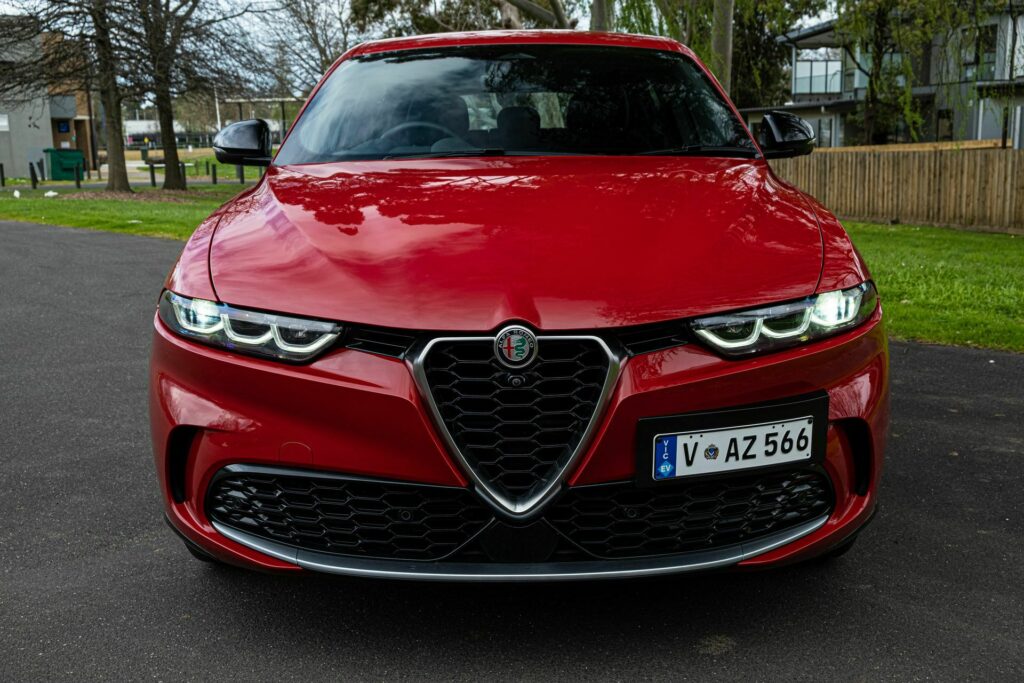 2023 Alfa Romeo Tonale Hybrid Ti 25