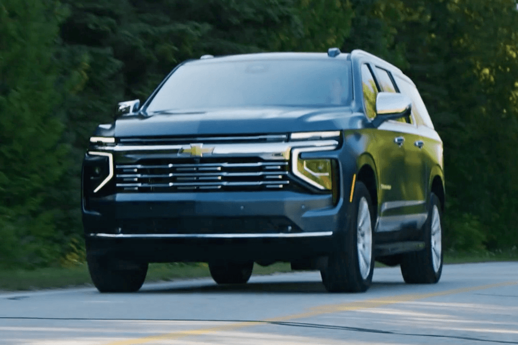 2025 Chevrolet Tahoe and Suburban Media Gallery 5