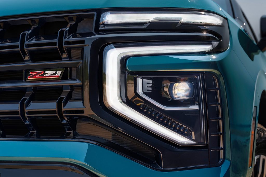 2025 Chevrolet Tahoe and Suburban Media Gallery 8