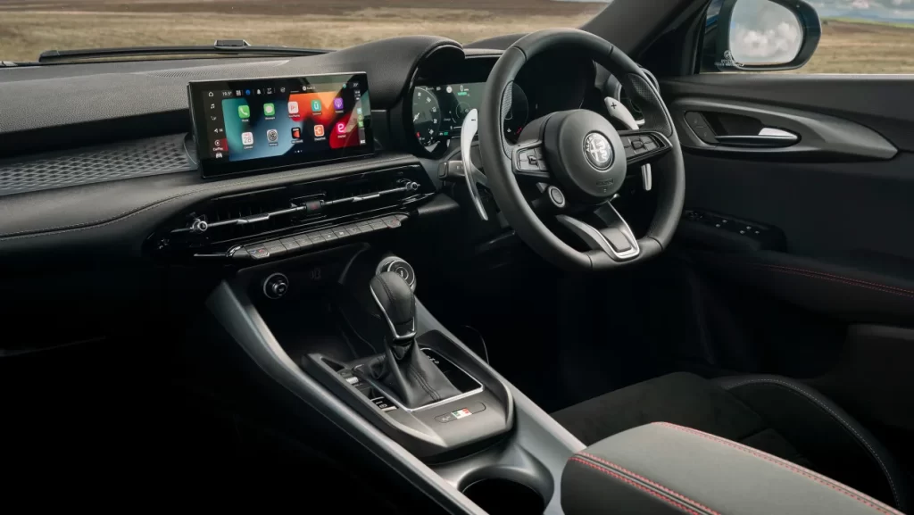 Alfa Tonale SUV 7