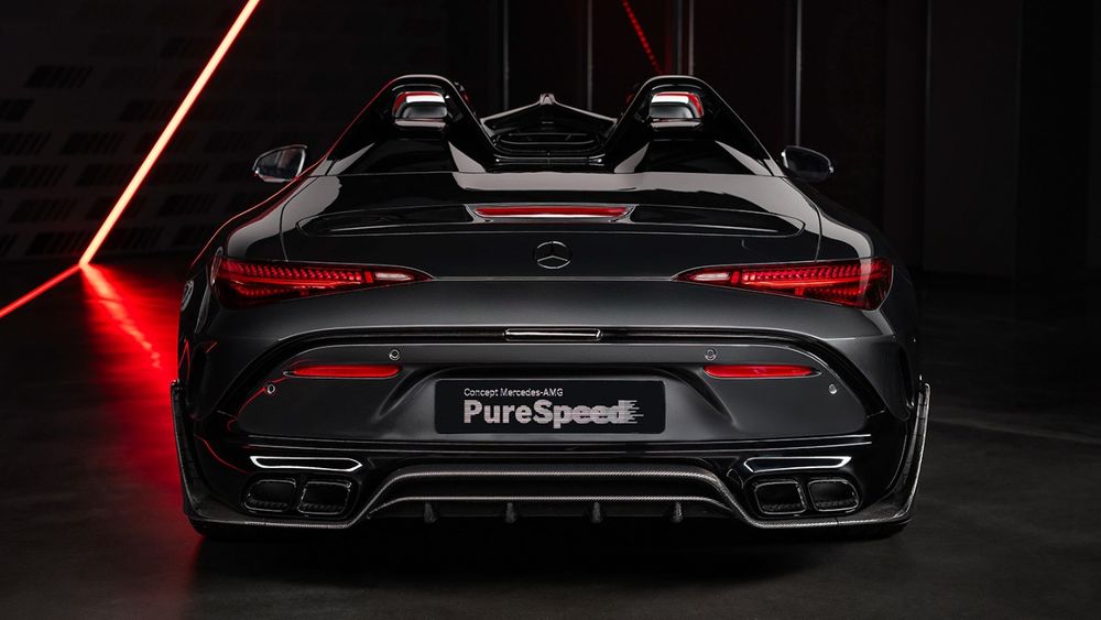 2025 Mercedes AMG PureSpeed 4